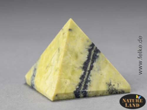 Jade Pyramide (Unikat No.08) - 87 g